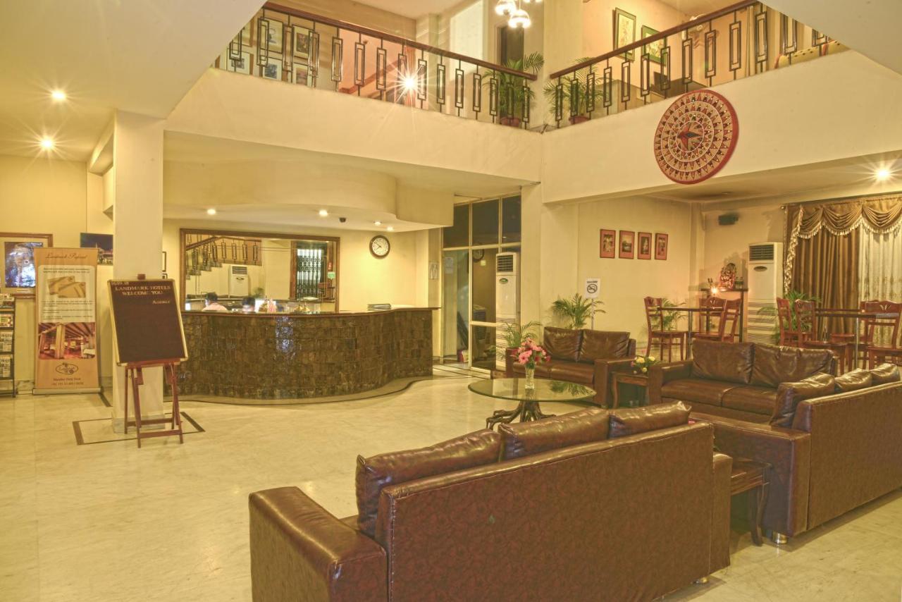 גווהטי Landmark Hotels מראה חיצוני תמונה
