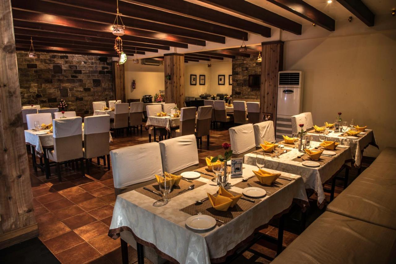 גווהטי Landmark Hotels מראה חיצוני תמונה